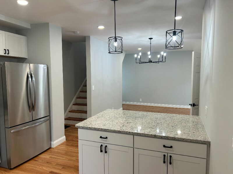 Building Photo - 127 Meridian St