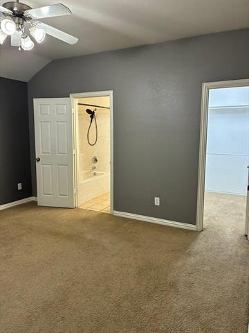 Building Photo - 515 Creekside Dr