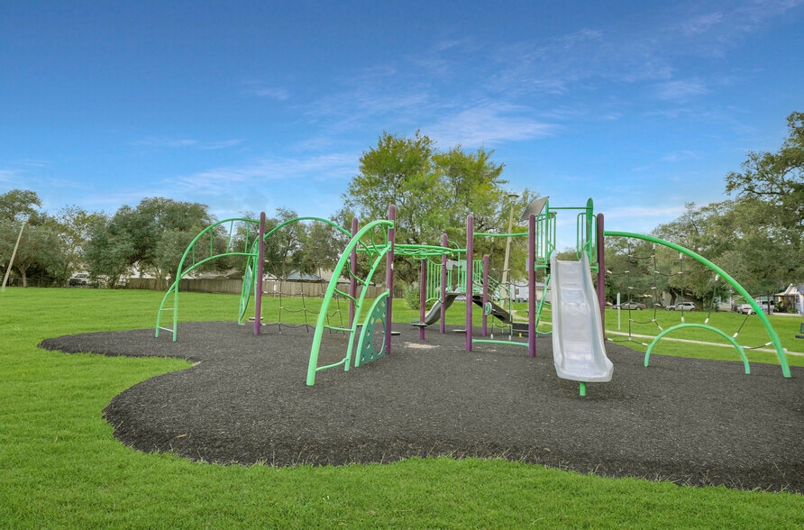 Community playground - 2311 N Louis St