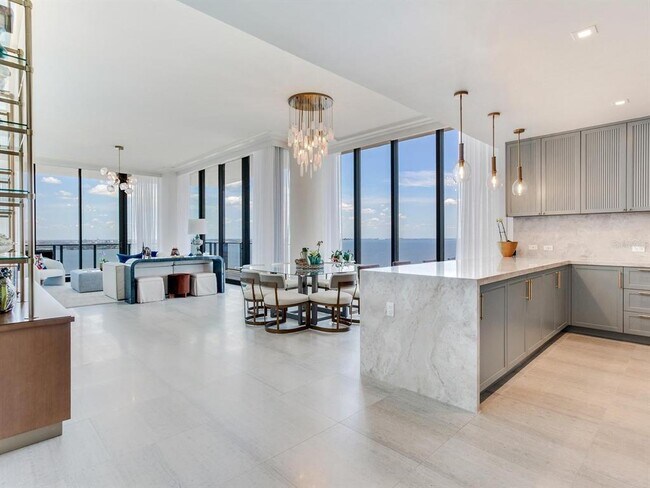 Building Photo - 3101 Bayshore Blvd
