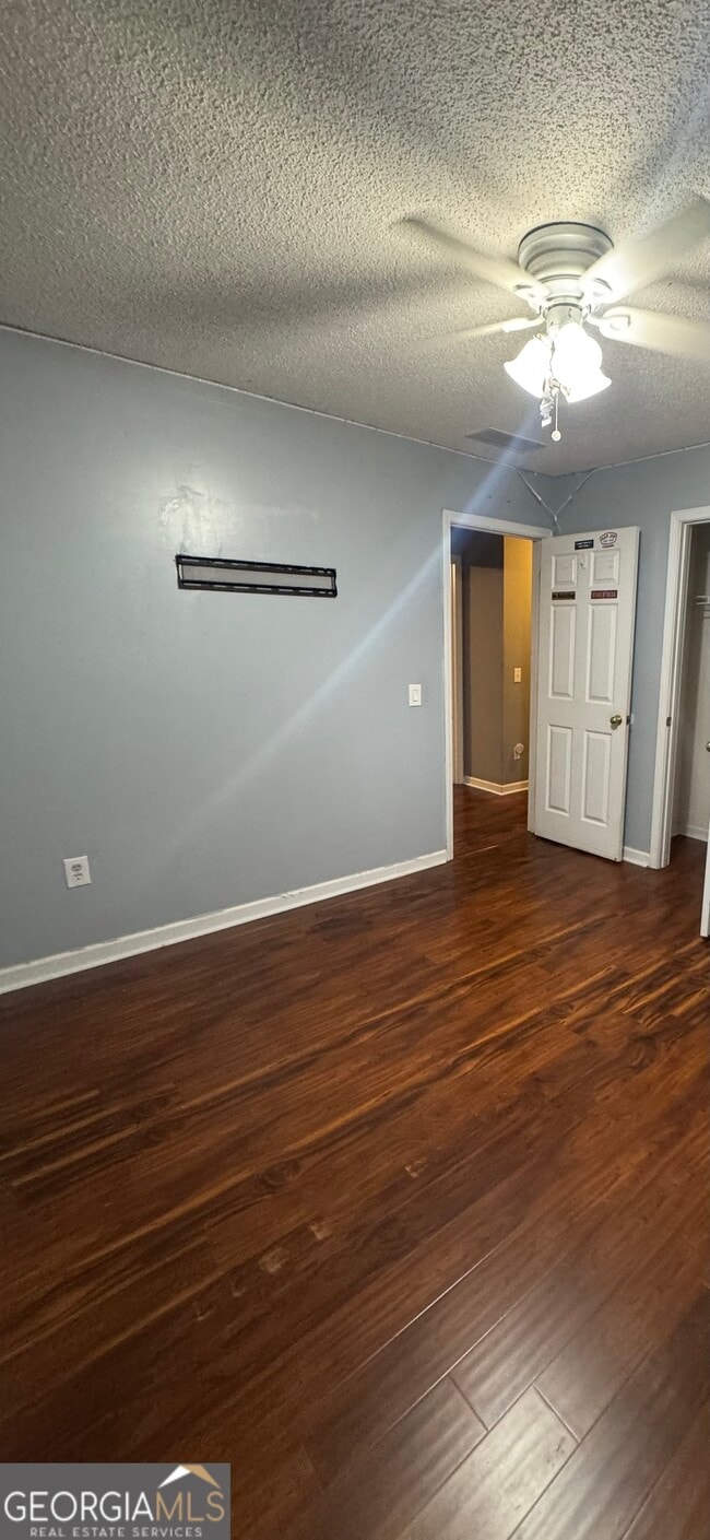 Building Photo - 1579 Madison Ct