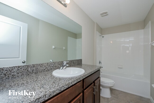 Building Photo - 6805 Trent Creek Dr