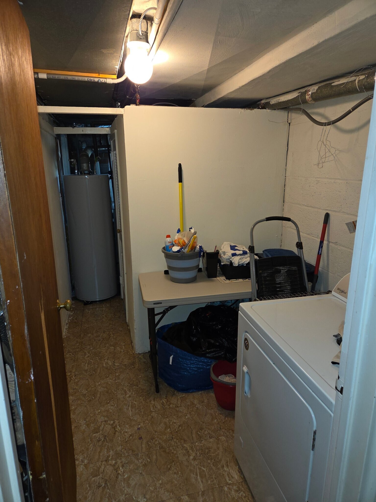 Building Photo - 552 Manor Ridge Rd