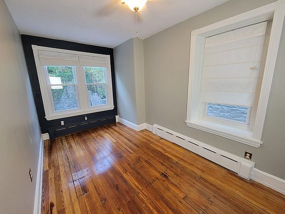 Building Photo - 162 Shurs Ln