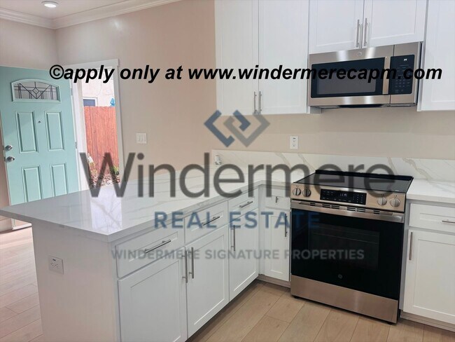 Building Photo - BRAND NEW Upstairs 2-Bedroom ADU with Private Entry!  HALF OFF 1ST MONTH'S RENT!!
