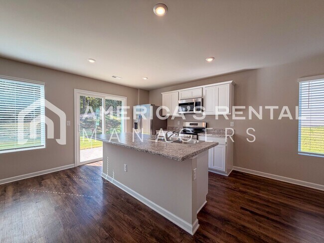 Building Photo - New Construction Townhouse Available for R...