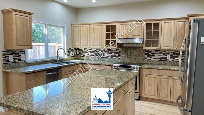 Building Photo - Step Inside this beautiful Home in Tacoma!