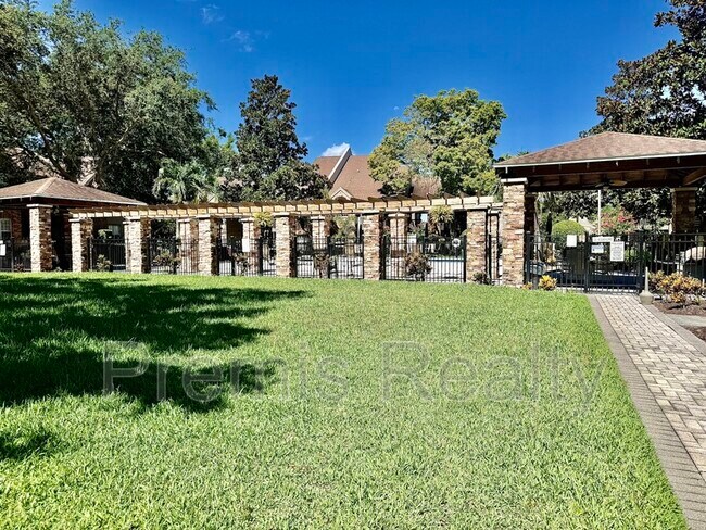Building Photo - 2500 Winding Creek Blvd