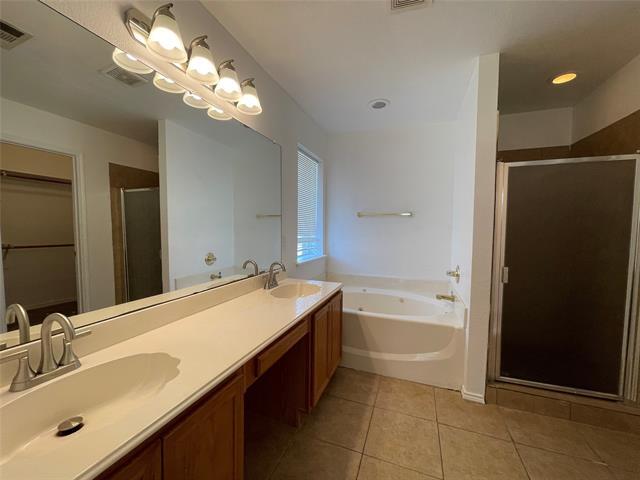 Building Photo - 117 S Rolling Meadow Dr