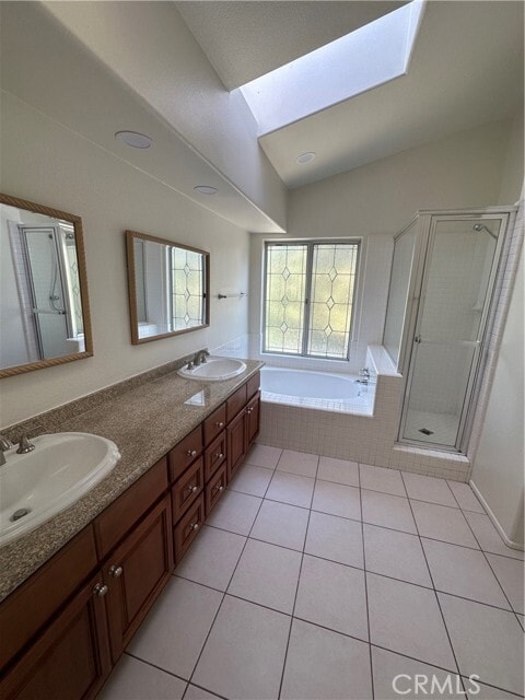 Building Photo - 2124 Camellia Ln