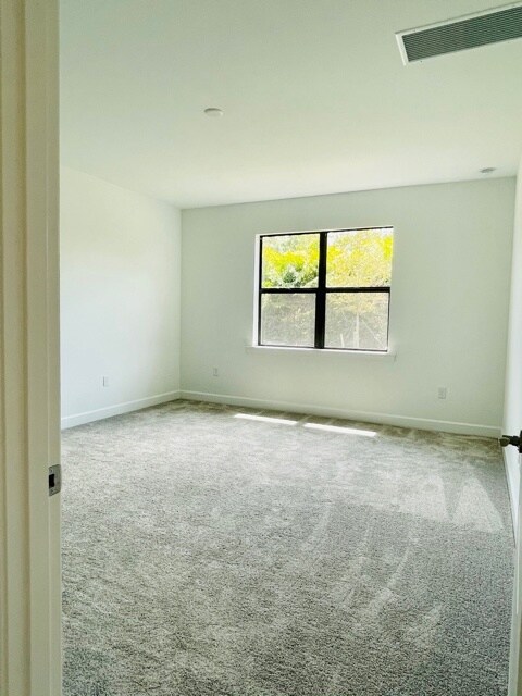 Building Photo - 1962 Tripletail Ln