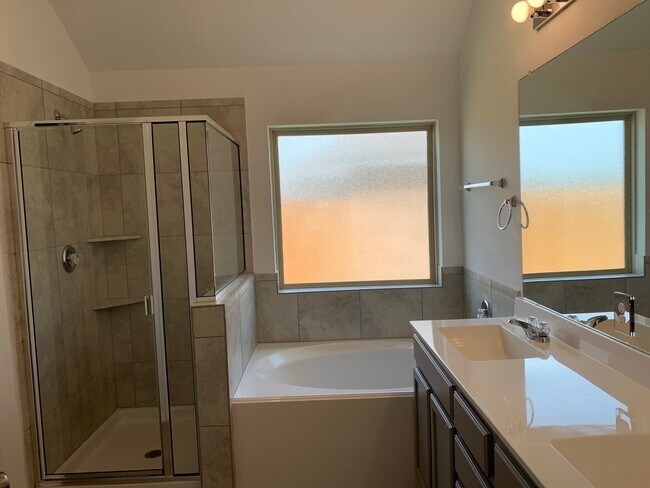 Building Photo - 3707 Gentle Meadow Dr