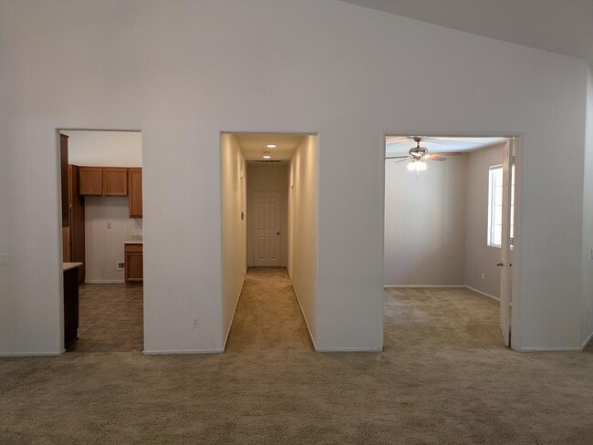 Building Photo - 14300 Maryknoll Ct