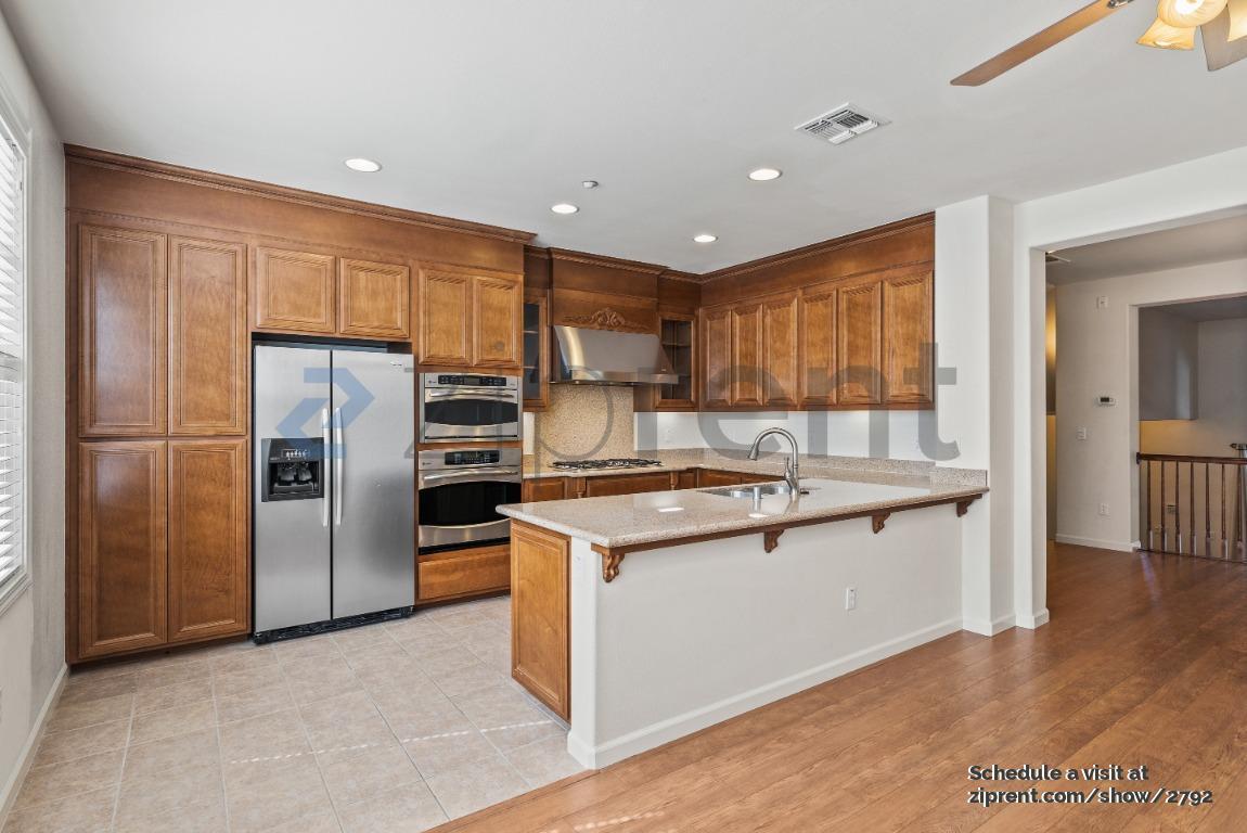 Building Photo - 3732 Aviano Way