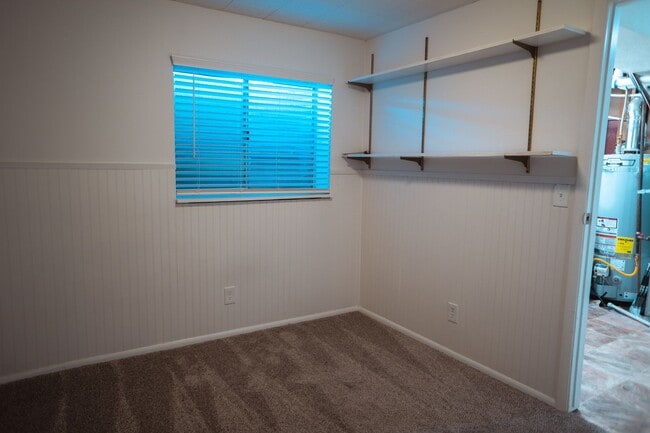 Building Photo - Gorgeous Family Home on Cul-de-Sac