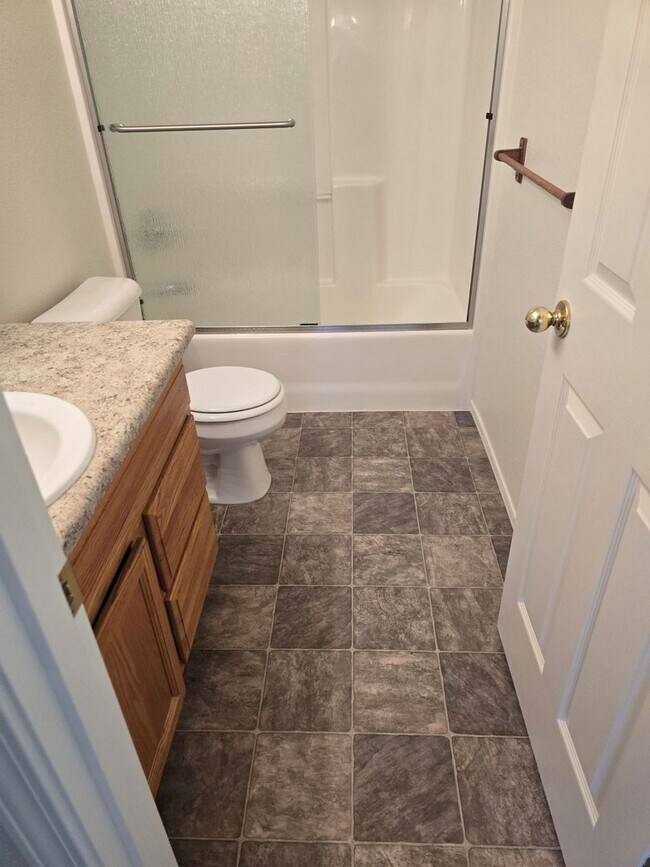 Building Photo - WD 2207