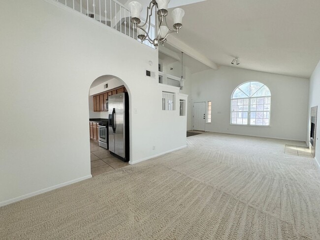 Building Photo - West El Paso 3bed 2.5bbath refrig A/C Home
