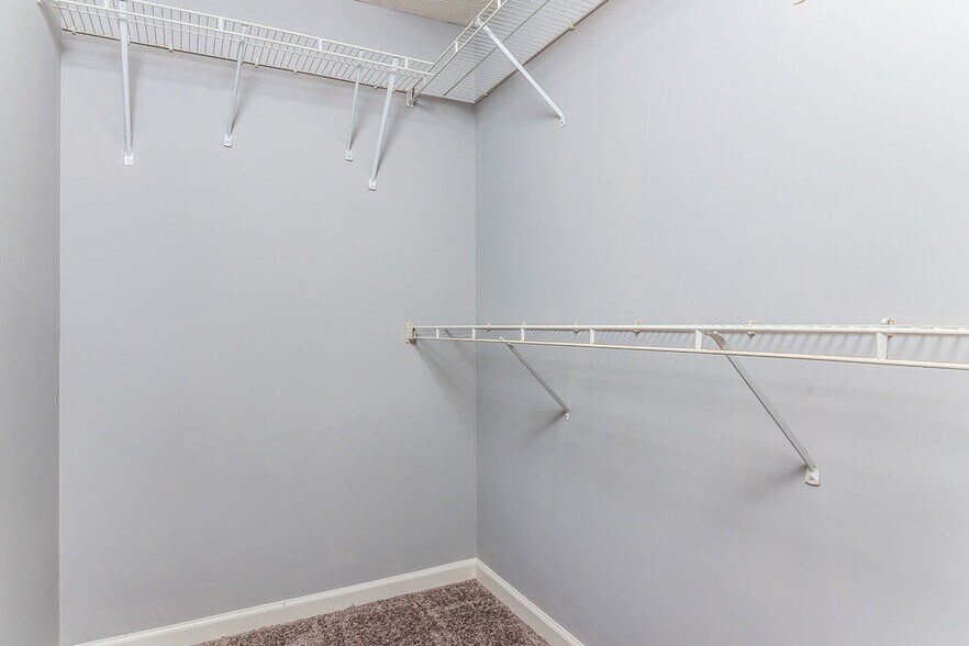 Building Photo - 219 Parrish Pl