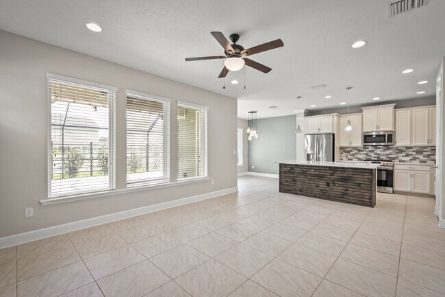 Building Photo - Resort-Style Living Awaits! 3BR Home with ...