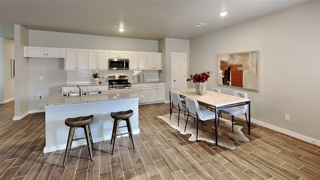 Building Photo - 17860 Lantana Loop