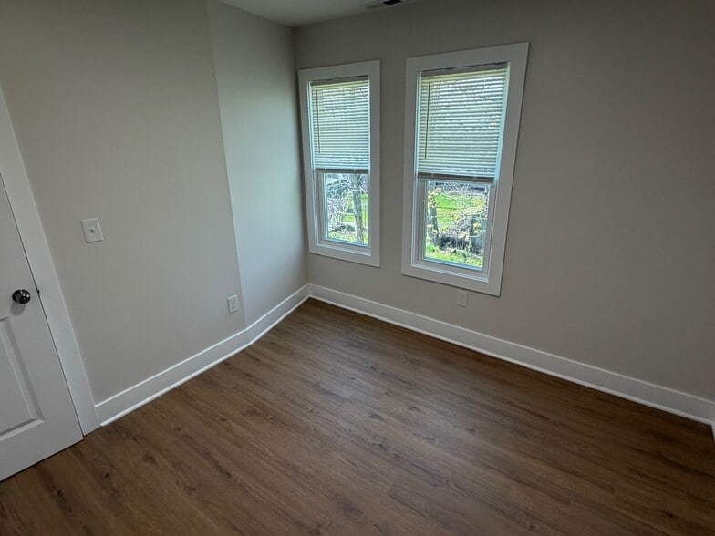 bedroom 2 - 202 Vermont St