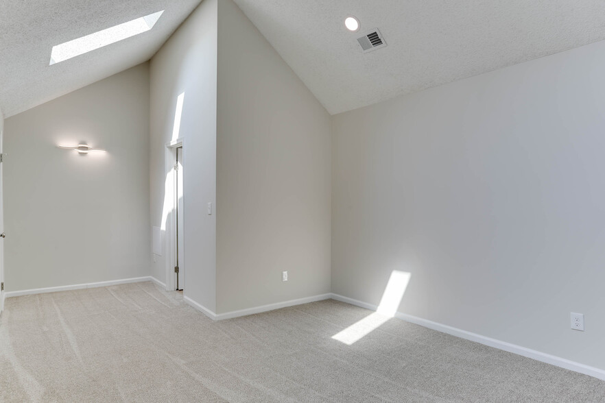 2nd Floor Primary Bedroom (2) - 1553 Penrose Arch