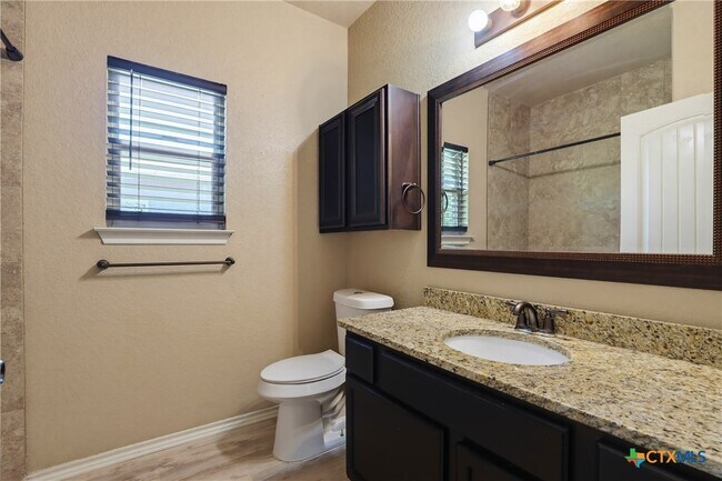 Building Photo - 1014 Tripp Ln