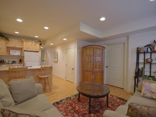 Building Photo - 8687 S Cajean Cir