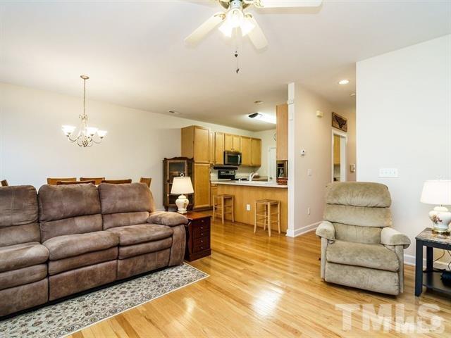 Building Photo - 2040 White Pond Ct