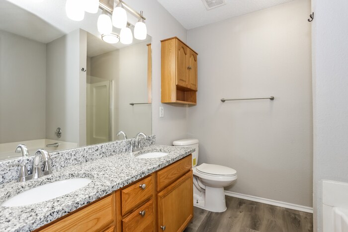 Building Photo - 6715 Oregon Trail