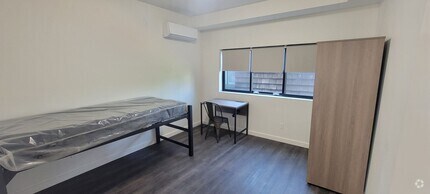 Building Photo - Unit D -Perfect for students looking for a...