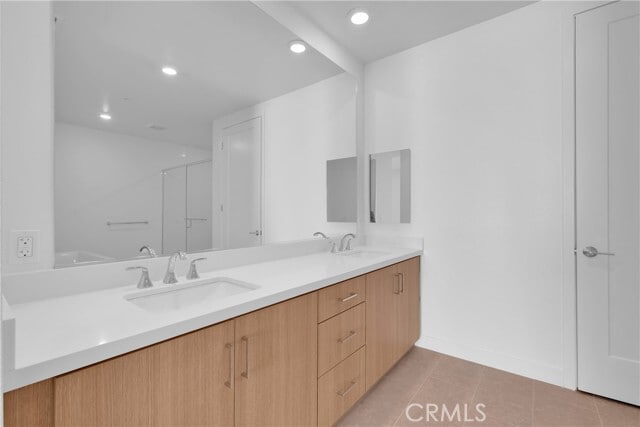 Building Photo - 3614 Rivington