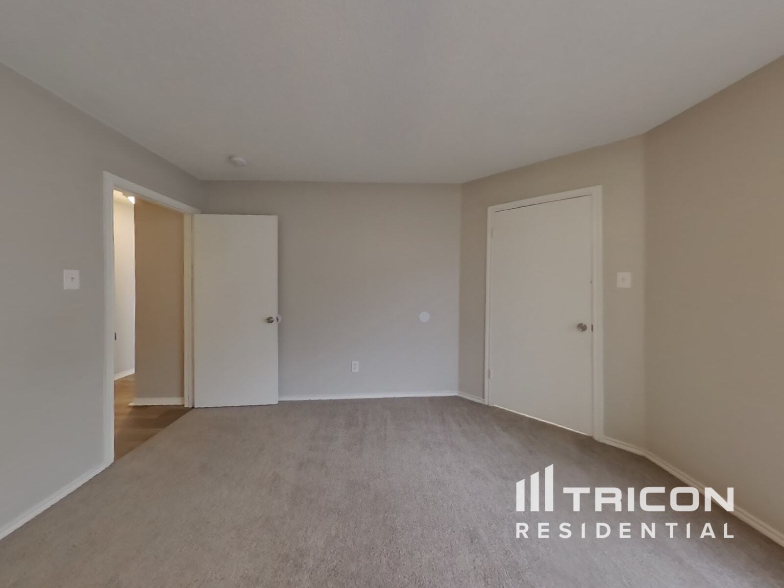 Building Photo - 10170 Paddlefish Creek