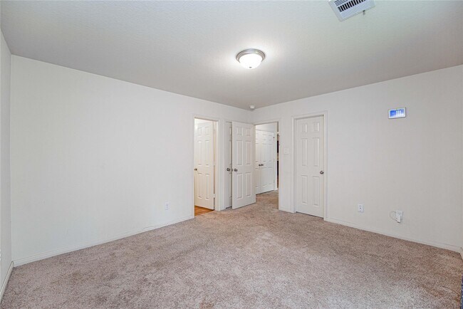 Building Photo - 184 Red Clover
