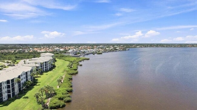 Building Photo - 920 Tidewater Shores Loop