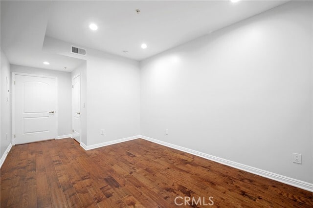 Building Photo - 6800 Corbin Ave