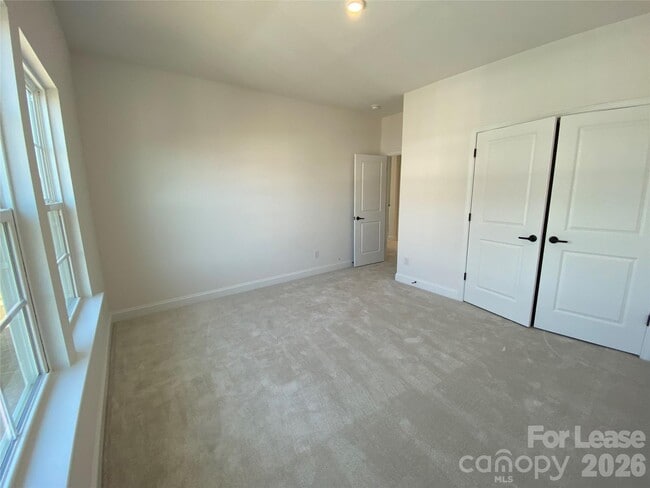 Building Photo - 4016 Hickory Pl Ln