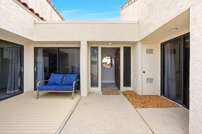 Building Photo - 436 Sunningdale Dr