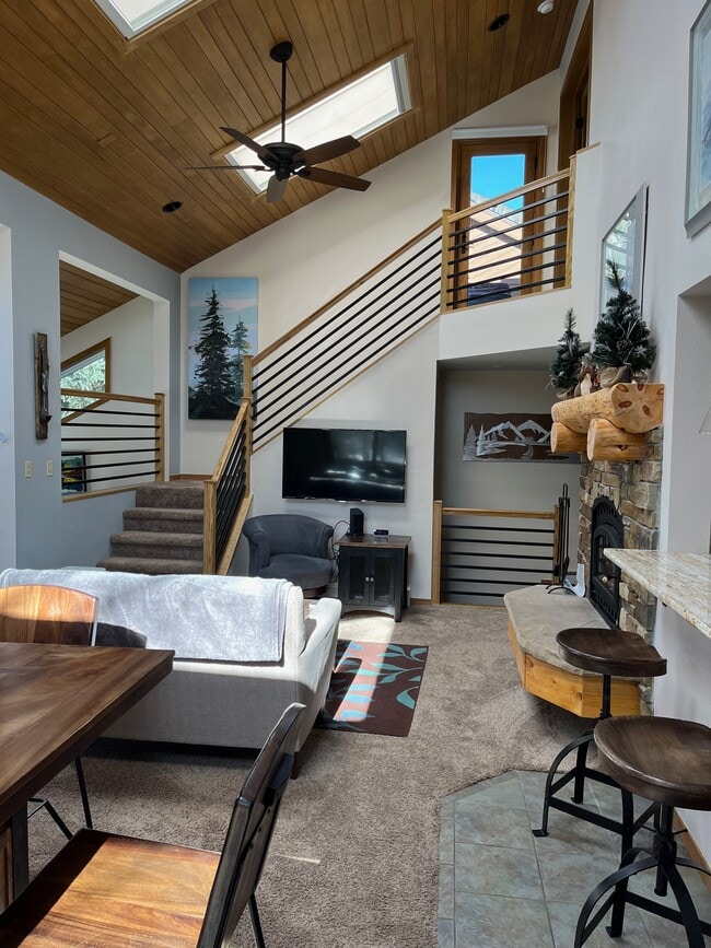 living room - 604B Little Chief Way
