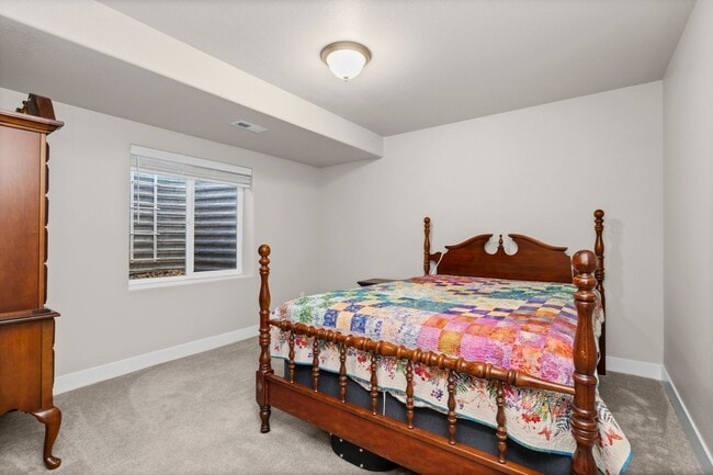 Building Photo - 965 Mount Andrew Dr