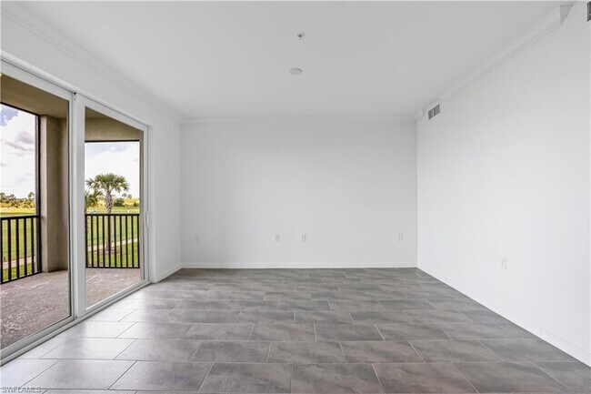 Building Photo - 43020 Greenway Blvd