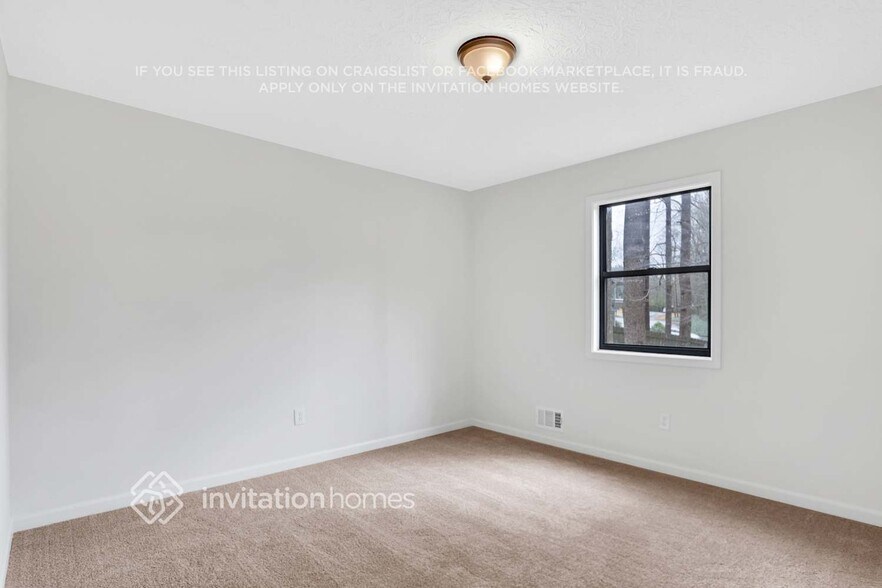 Building Photo - 1790 Blackwillow Dr