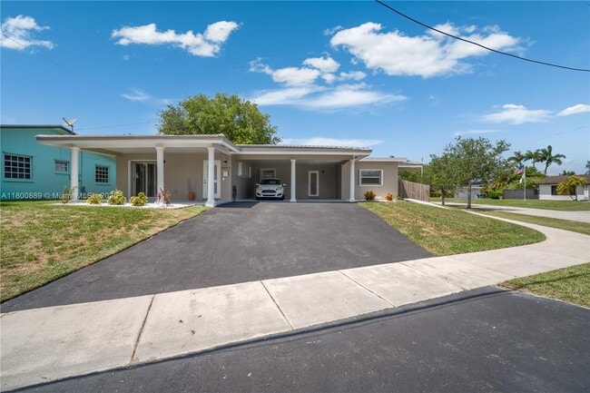 Building Photo - 8901 SW 149th Terrace