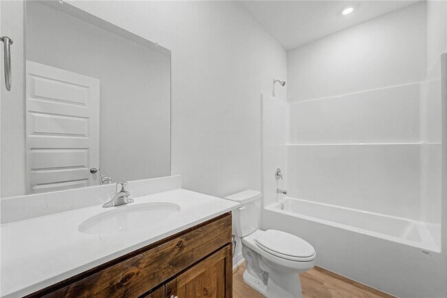 Building Photo - 4628 W Aurora St