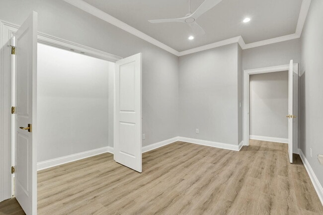 Building Photo - 265 Trunk St NE