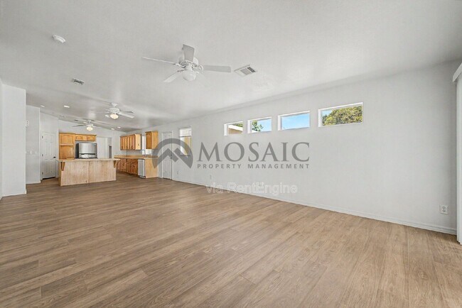 Building Photo - 1625 S 74th St