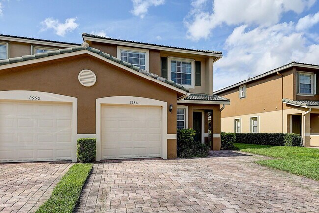 Building Photo - 2988 SE Lexington Lakes Dr