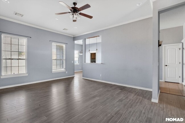 Building Photo - 941 NE 30th St