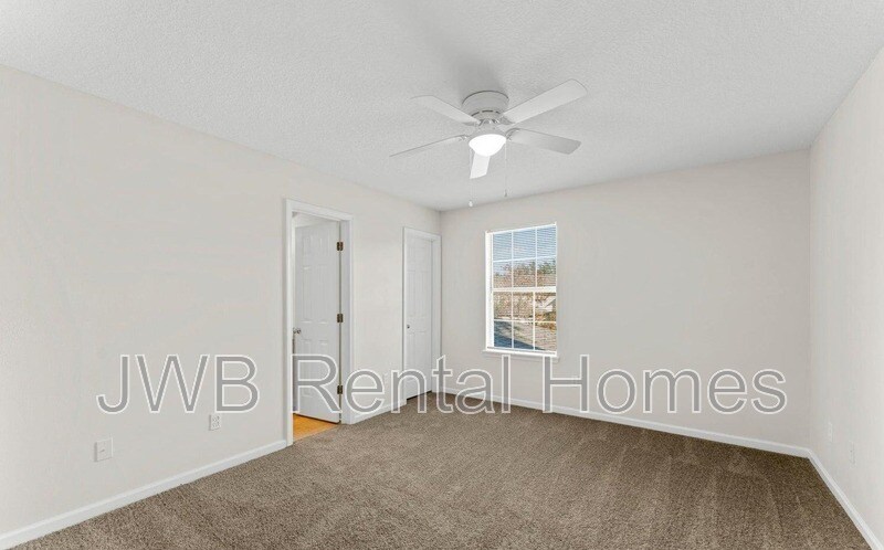 Building Photo - 4778 Playpen Dr