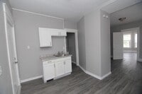 Building Photo - 3907 7th Ave